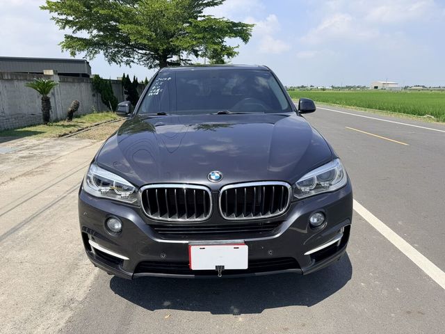 BMW寶馬 X5  第2張相片