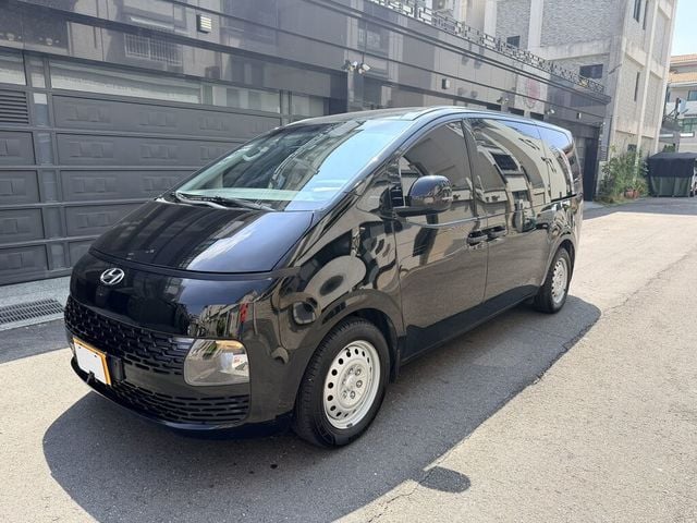 HYUNDAI現代 STARIA  第1張相片