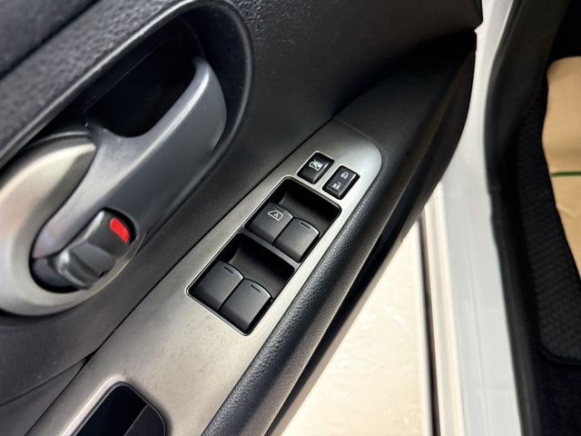 NISSAN日產 LIVINA  第8張相片