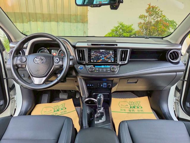 TOYOTA豐田 RAV4  第5張相片
