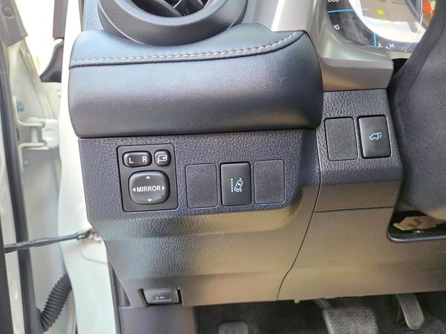 TOYOTA豐田 RAV4  第19張相片
