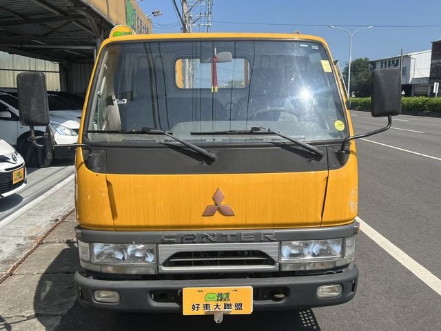 MITSUBISHI三菱 CANTER  第3張相片