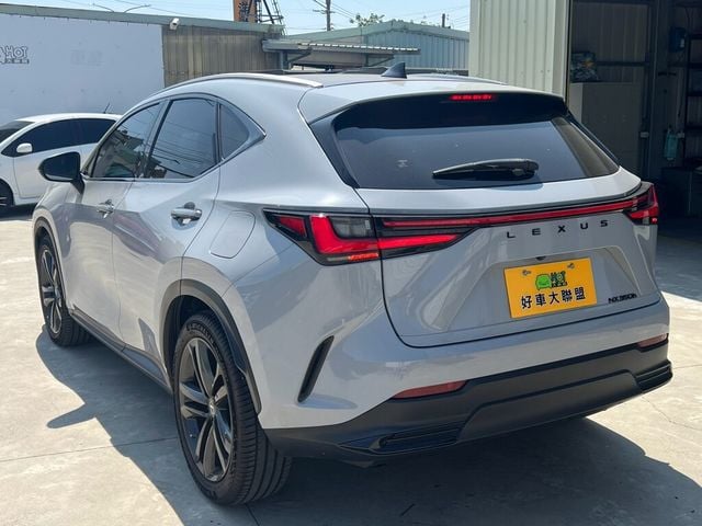 LEXUS凌志 NX350H  第2張相片