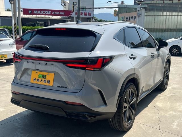 LEXUS凌志 NX350H  第6張相片