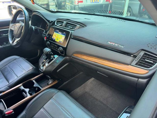 HONDA本田 CR-V  第12張相片