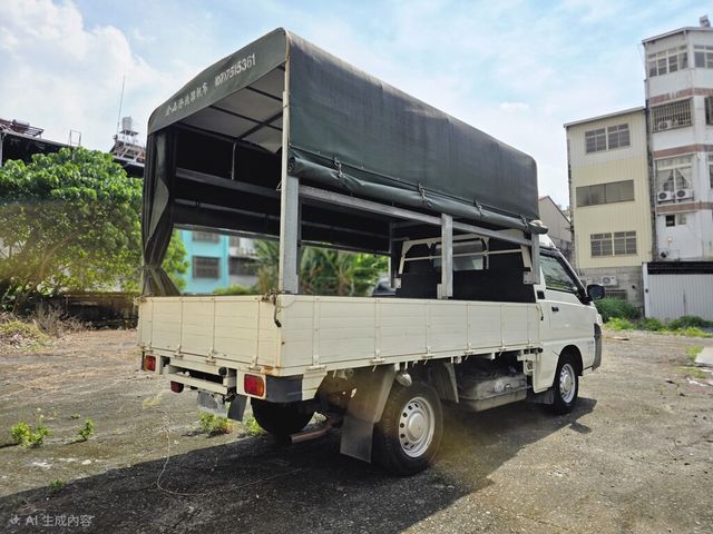 MITSUBISHI三菱 DELICA  第2張相片