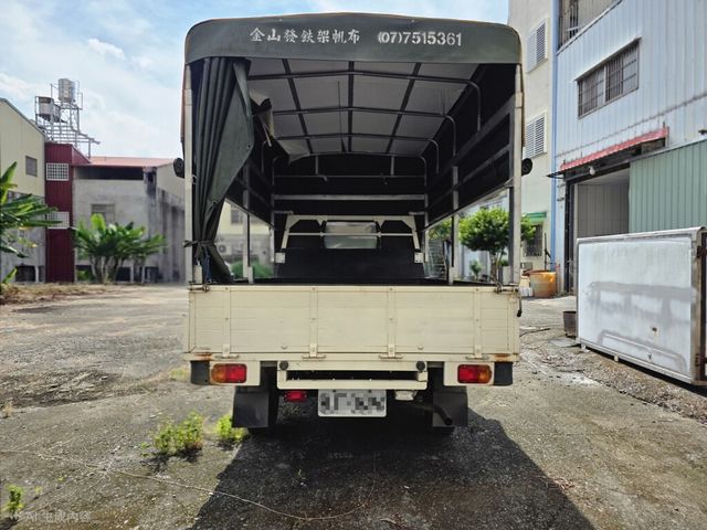 MITSUBISHI三菱 DELICA  第4張相片