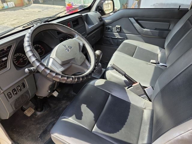 MITSUBISHI三菱 DELICA  第5張相片