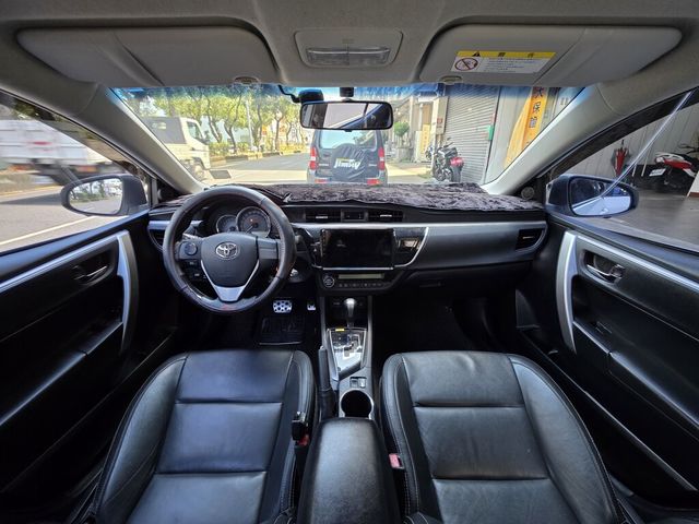 TOYOTA豐田 ALTIS  第5張相片