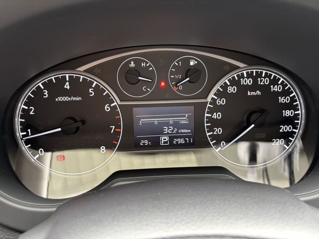 NISSAN日產 TIIDA  第13張相片