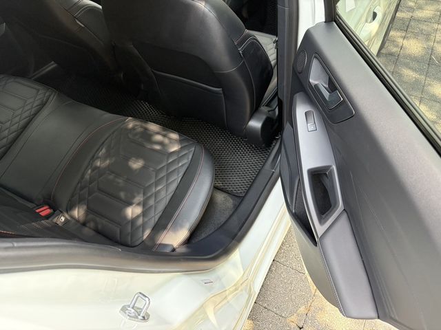 FORD福特 FOCUS  第10張相片