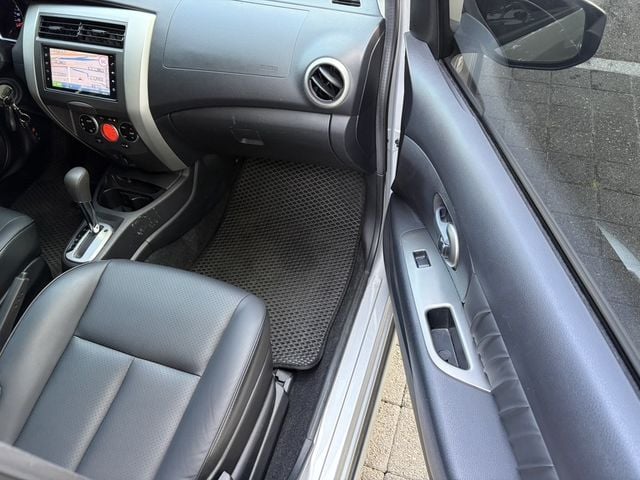 NISSAN日產 LIVINA  第9張相片