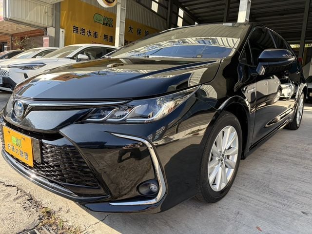 TOYOTA豐田 COROLLA ALTIS HYBRID  第1張相片