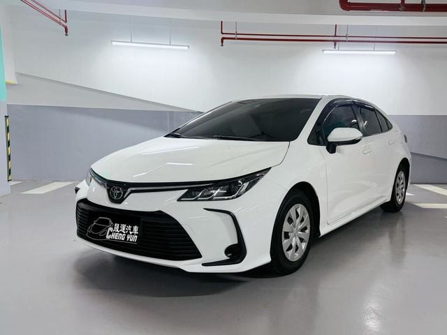 TOYOTA豐田 ALTIS  第1張相片