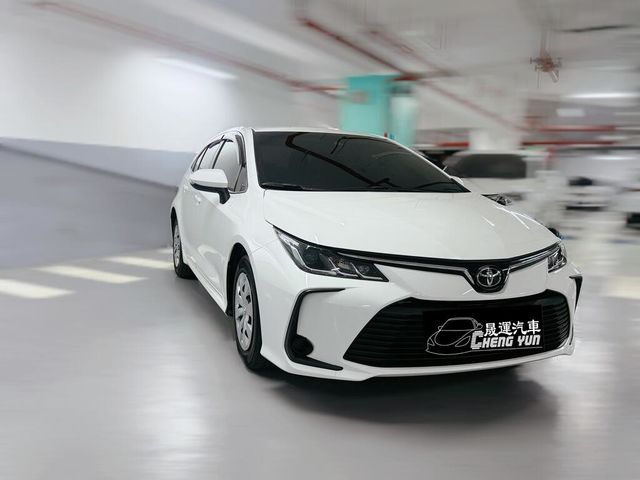 TOYOTA豐田 ALTIS  第5張相片