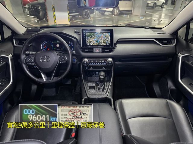 TOYOTA豐田 RAV4  第9張相片