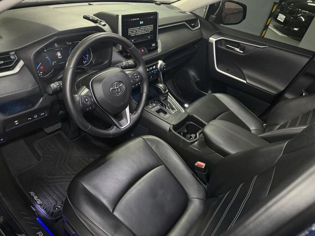 TOYOTA豐田 RAV4  第13張相片