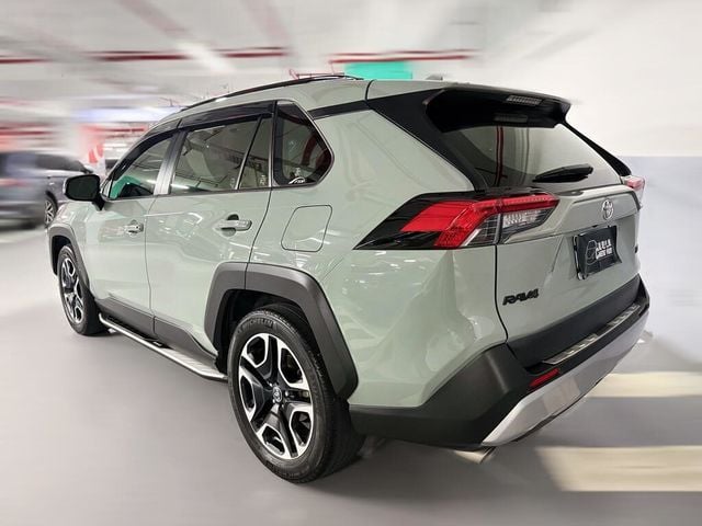 TOYOTA豐田 RAV4  第2張相片