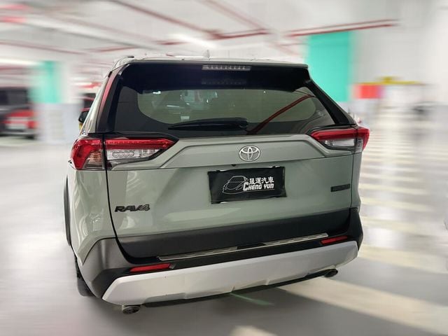 TOYOTA豐田 RAV4  第4張相片