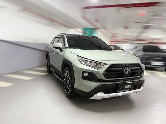 TOYOTA豐田 RAV4  第5張相片