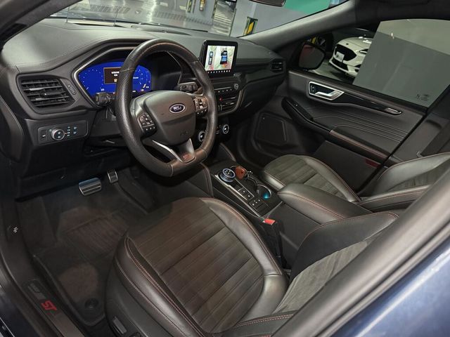 FORD福特 KUGA  第14張相片