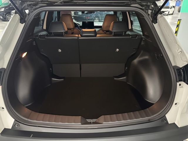 TOYOTA豐田 COROLLA CROSS  第14張相片