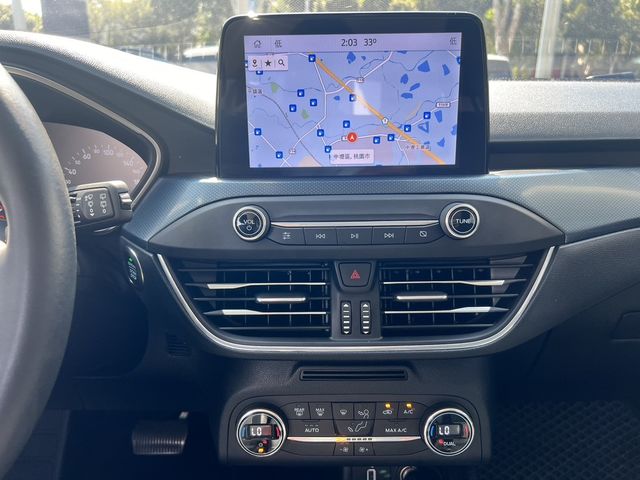 FORD福特 FOCUS ACTIVE  第9張相片