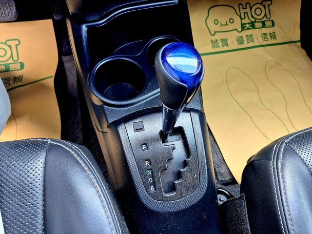 TOYOTA豐田 PRIUS C  第11張相片