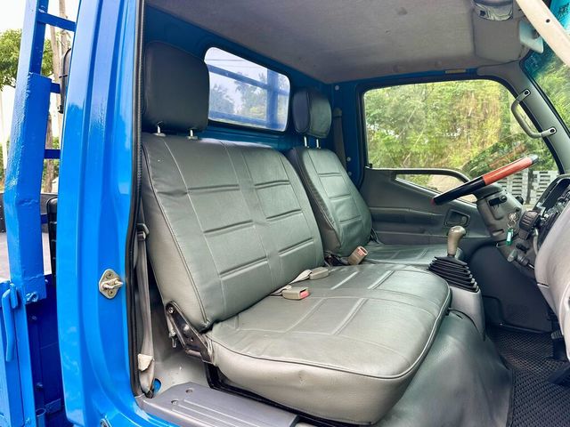 MITSUBISHI三菱 CANTER  第6張相片