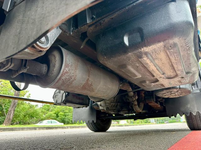 MITSUBISHI三菱 CANTER  第15張相片