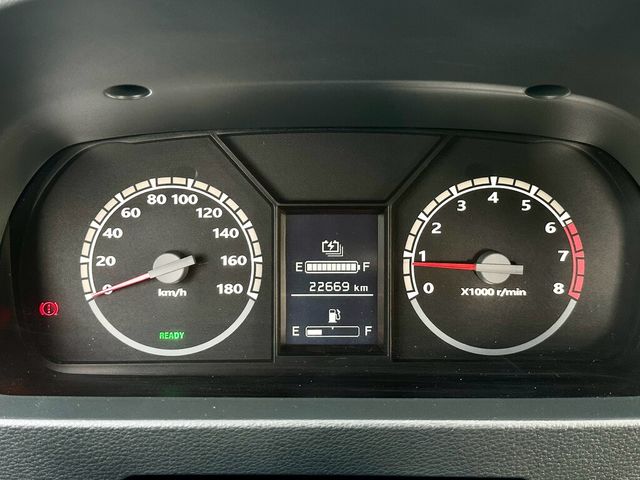 MITSUBISHI三菱 P350 HYBRID  第11張相片