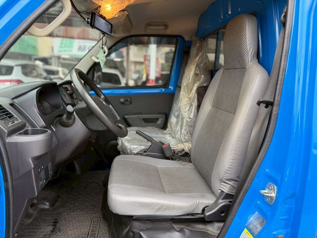TOYOTA豐田 TOWN ACE  第13張相片