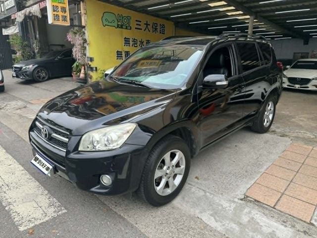 TOYOTA豐田 RAV4  第1張相片