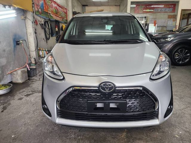 TOYOTA豐田 SIENTA  第1張相片