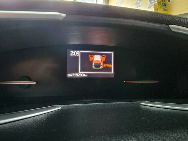 TOYOTA豐田 SIENTA  第9張相片