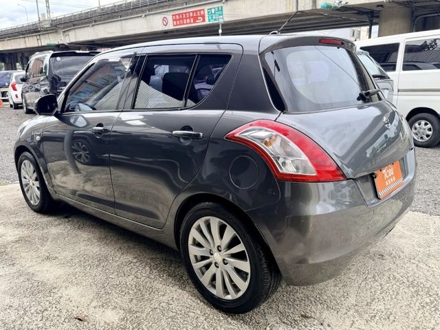 Suzuki SWIFT  第2張相片