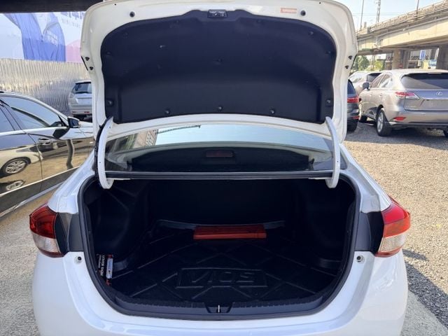 Toyota Vios  第12張相片