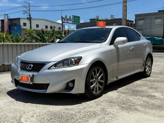 Lexus IS  第1張相片