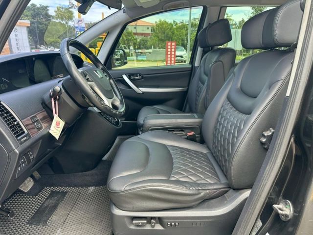Luxgen 7 MPV  第14張相片