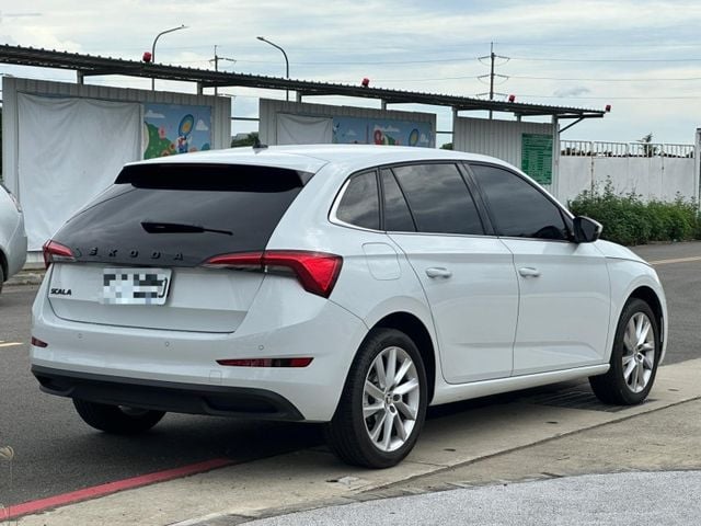 Skoda Scala  第7張相片