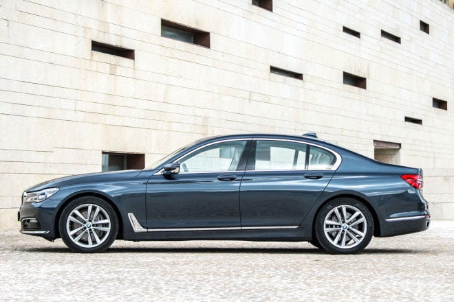 2.0高效更易入手 全新BMW 730i 380萬上市
