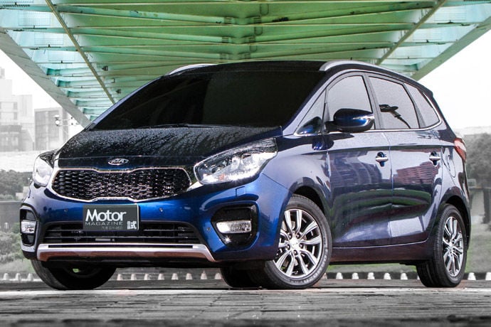 KIA New Carens CRDi旗艦七人座