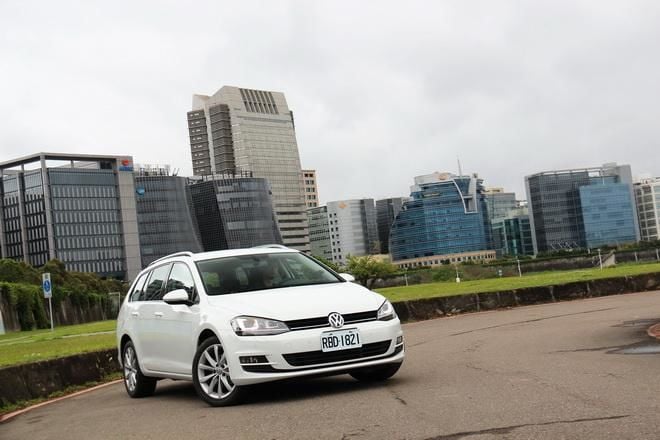 德意志轎式旅行車　VW七代Golf Variant 280 TSI Highline試駕