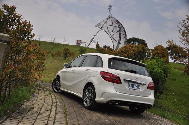 機能性能皆上選---Mercedes-Benz B200 試駕: Page 2 of 4