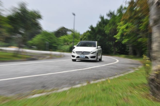 機能性能皆上選---Mercedes-Benz B200 試駕: Page 4 of 4