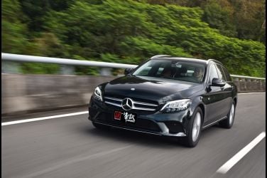 慢遊輕旅   Mercedes-Benz C180 Estate !!