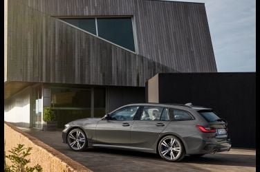 二姨駕到 BMW 3 Series Touring