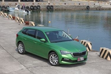 掀背車格、旅行車空間 Skoda Scala 1.0 TSI (上)