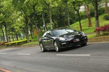 白金禮讚 Porsche Panamera 10 Years Edition