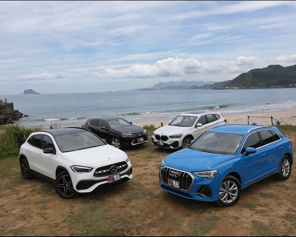 [集評] 新世代豪華敲門磚 Audi Q3 40 TFSI quattro S line vs. BMW X1 sDrive20i vs. Lexus UX 250h vs. Mercedes-Benz GLA 200